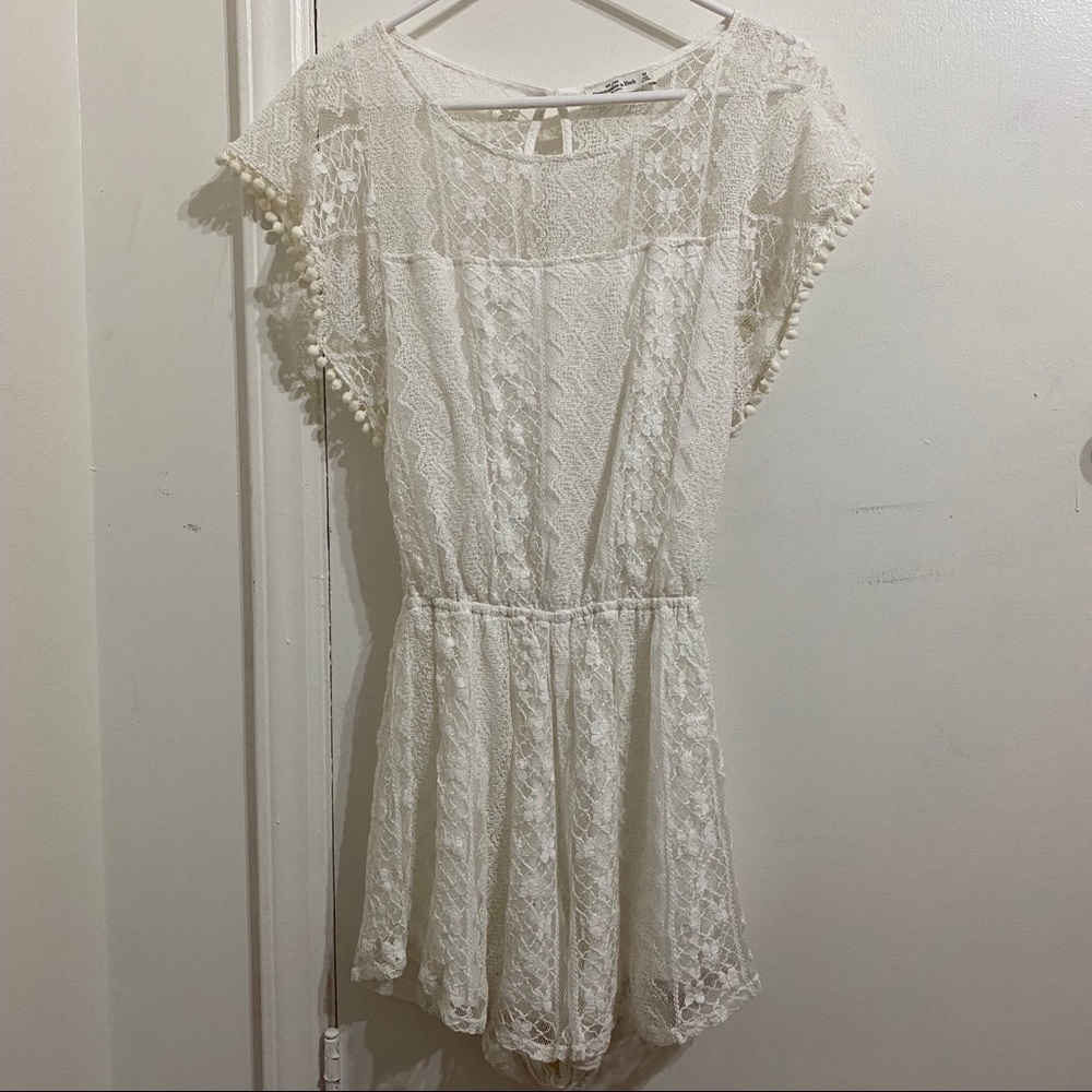 Abercrombie and Fitch White Lace Romper